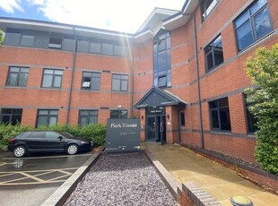 Flat to rent in Dawsons Square, Pudsey LS28