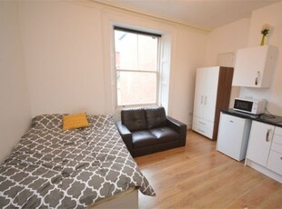 Flat to rent in Frederick Street Apartments For Professionals, City Centre, Sunderland SR1