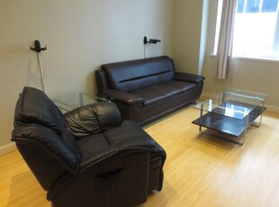 Flat to rent in Joiner Street, Manchester M4