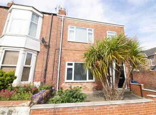 Flat to rent in Mortimer Road, South Shields NE33