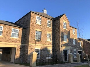 Flat to rent in Pentagon Way, Wetherby, West Yorkshire LS22