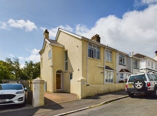 Flat to rent in Rowley Road, St. Marychurch, Torquay TQ1