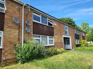 Flat to rent in Shelley Close, Abingdon, Oxon OX14