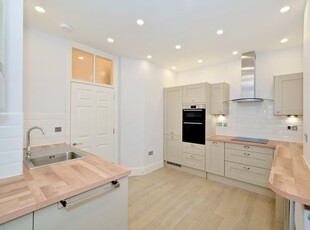 Flat to rent in St. Marys Terrace, London W2