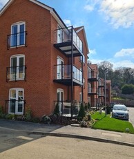Flat to rent in St Peters House, Catteshall Court, Godalming GU7