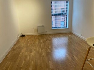 Flat to rent in The Chandlers, Block G, The Calls, Leeds LS2