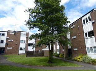 Flat to rent in Villa Court, Madeley, Telford TF7