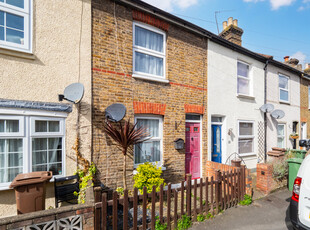 House for sale with 2 bedrooms, Harold Road, Sutton | Fine & Country