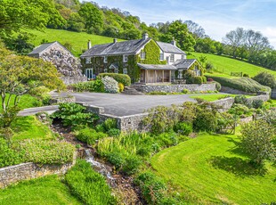 House for sale with 5 bedrooms, Llanbedr, Crickhowell | Fine & Country