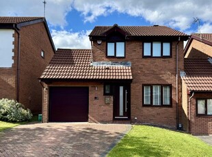 Link-detached house for sale in Priory Gardens, Barry CF63