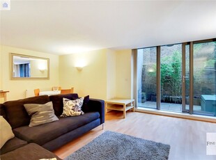 Maisonette for sale with 2 bedrooms, Kings Cross Road, London | Fine & Country