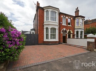 4 bedroom semi-detached house for rent in 22 Newton Street, Stoke On Trent, Staffordshire, ST4