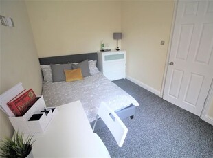 Property to rent in Harefield Road, Stoke, Coventry CV2