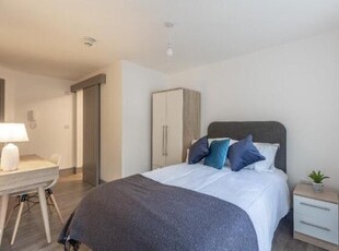 Room to rent in Beecroft, Beecroft Road, Cannock WS11
