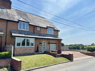 Semi-detached house for sale in Brookhouse Lane, Redditch, Callow Hill B97