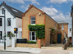 Semi-detached house for sale in The Vineyard, Richmond TW10