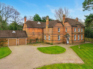 Semi-Detached House for sale with 4 bedrooms, The Fosse Eathorpe, Warwickshire | Fine & Country