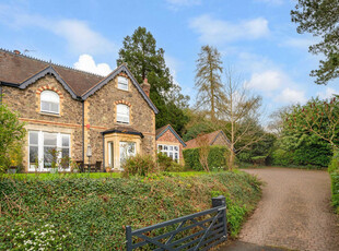 Semi-Detached House for sale with 5 bedrooms, West Malvern Road Malvern, Worcestershire | Fine & Country