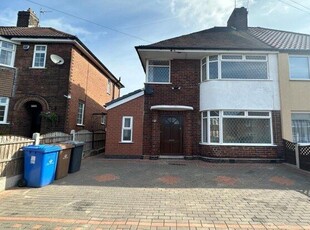 Semi-detached house to rent in Breedon Avenue, Derby DE23