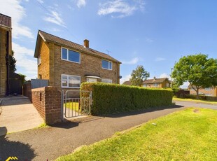 Semi-detached house to rent in Bretch Hill, Banbury OX16