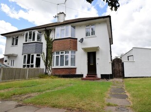 Semi-detached house to rent in Broomfield Avenue, Leigh-On-Sea SS9