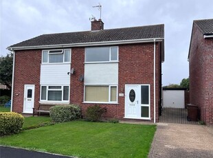 Semi-detached house to rent in Larne Road, Lincoln, Lincolnshire LN5