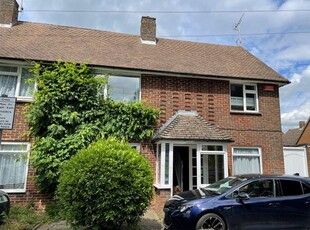 Semi-detached house to rent in Queens Avenue, Canterbury CT2