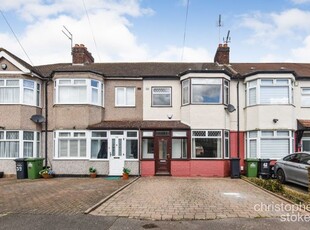 Semi-detached house to rent in Southfield Road, Waltham Cross, Hertfordshire EN8