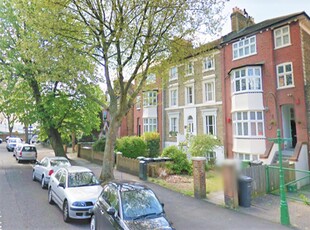Studio flat for rent in Devon House, 84 South Road, Forest Hill, London, SE23