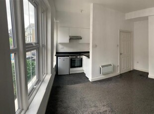 Studio flat for rent in Devonshire Road Forest Hill SE23