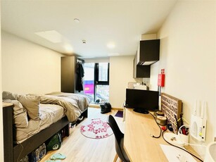 Studio flat for rent in First Floor Studio, Felix Apartments, Nottingham, NG1