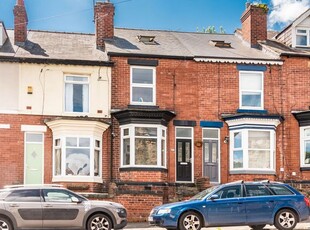 Terraced house for sale in Huntingtower Road, Ecclesall S11