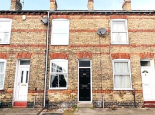 Terraced house for sale in Lincoln Street, York YO26