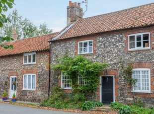 Terraced House for sale with 4 bedrooms, Castle Acre | Fine & Country