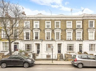 Terraced house to rent in Belsize Road, South Hampstead NW6
