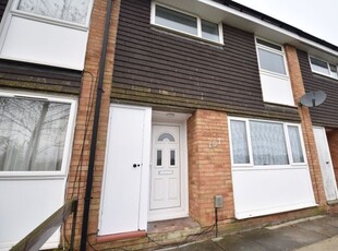 Terraced house to rent in Devon Road, Luton, Bedfordshire LU2
