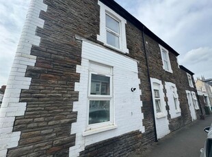Terraced house to rent in Glenroy Street, Roath, Cardiff CF24