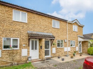 Terraced house to rent in Hawthorn Grove, Carterton, Oxfordshire OX18