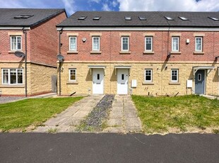 Terraced house to rent in Klondyke Walk, Blaydon-On-Tyne NE21