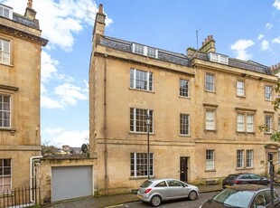 Terraced house to rent in Rivers Street, Bath BA1