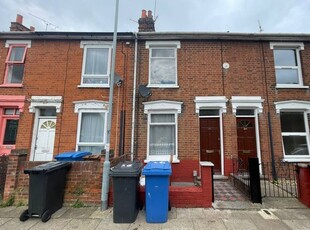 Terraced house to rent in Suffolk Road, Ipswich IP4