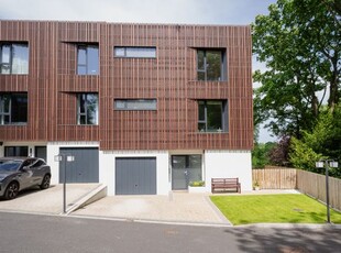 Town house for sale in Larch Gardens, Cammo, Edinburgh EH4