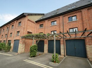 Town house to rent in Percival Court, Stansted Road, Bishop's Stortford CM23