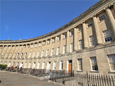 1 bedroom apartment for sale in Royal Crescent, Bath, Somerset, BA1