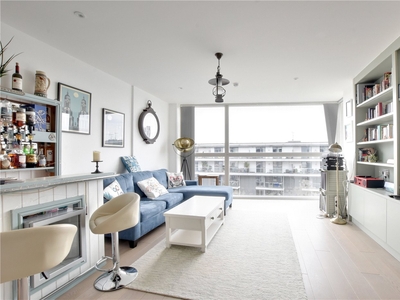 Granite Apartments, 30 River Gardens Walk, Greenwich, London, SE10 3 bedroom flat/apartment in 30 River Gardens Walk