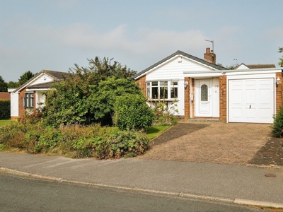 High Ash Crescent, Leeds - 2 bedroom detached bungalow