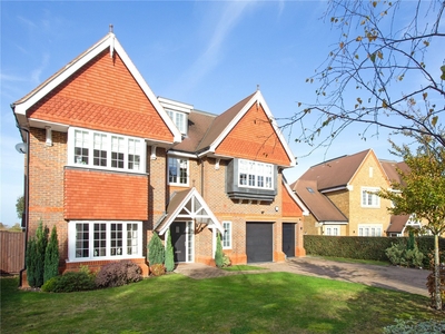 6 bedroom property for sale in Priest Hill Close, EPSOM, KT17