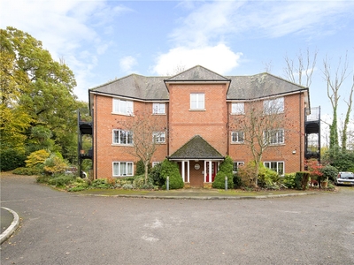 Chirk Place, Romsey, Hampshire, SO51 2 bedroom flat/apartment in Romsey