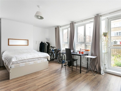 Dod Street, London, E14 4 bedroom maisonette in London