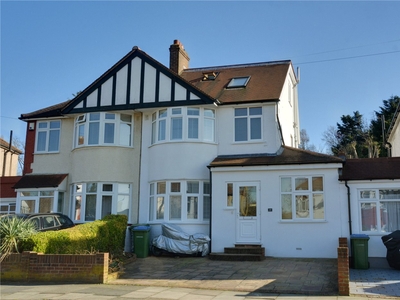 Mayday Gardens, Blackheath, SE3 5 bedroom house